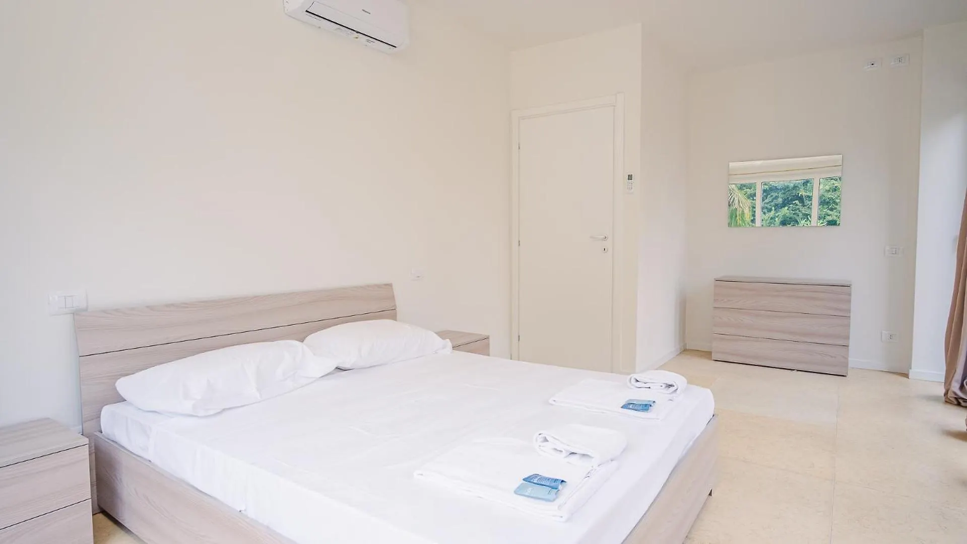 Relais Du Lac Village - Italian Homing 데센자노델가르다 아파트