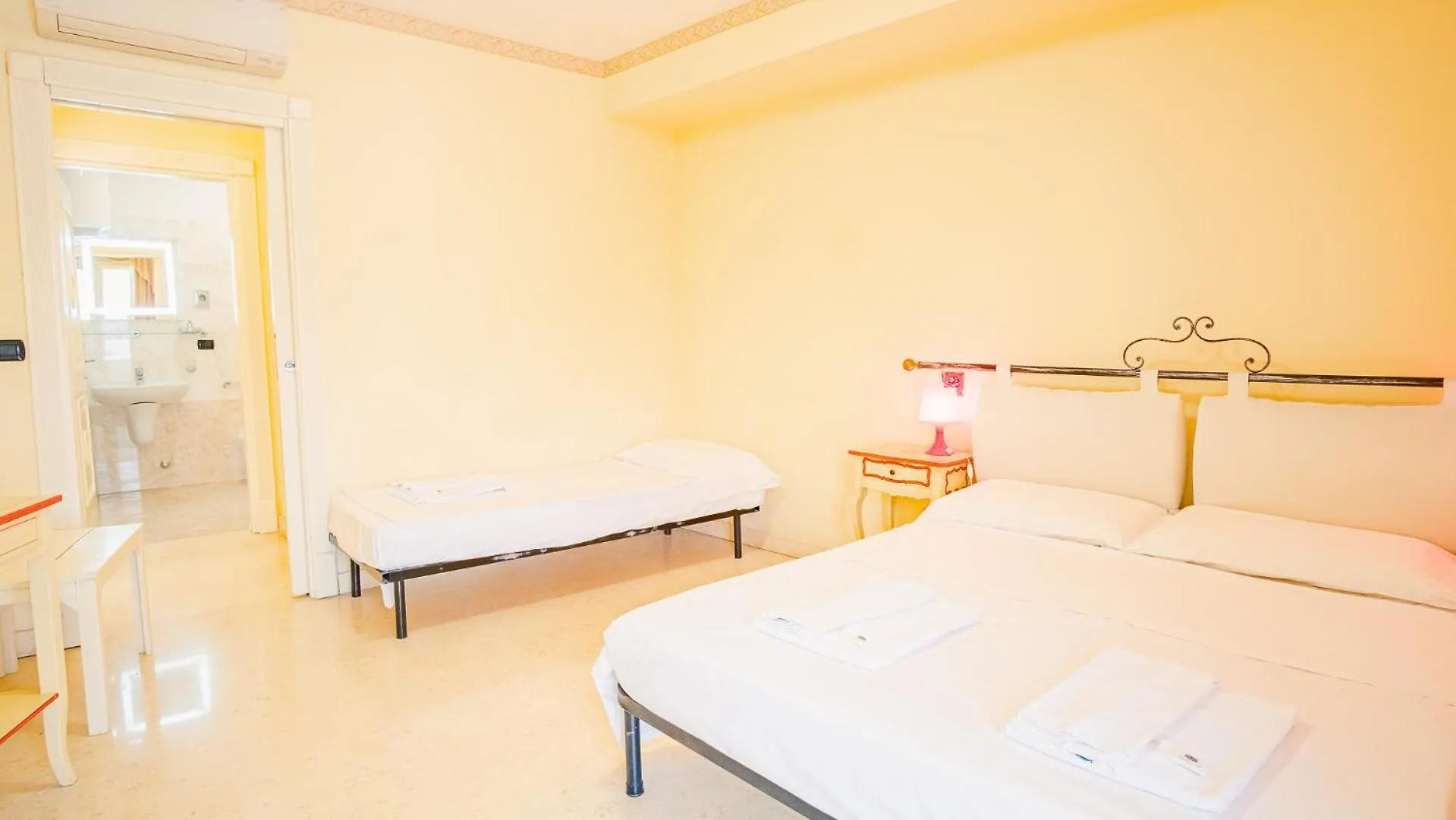 Relais Du Lac Village - Italian Homing Desenzano del Garda Appartement