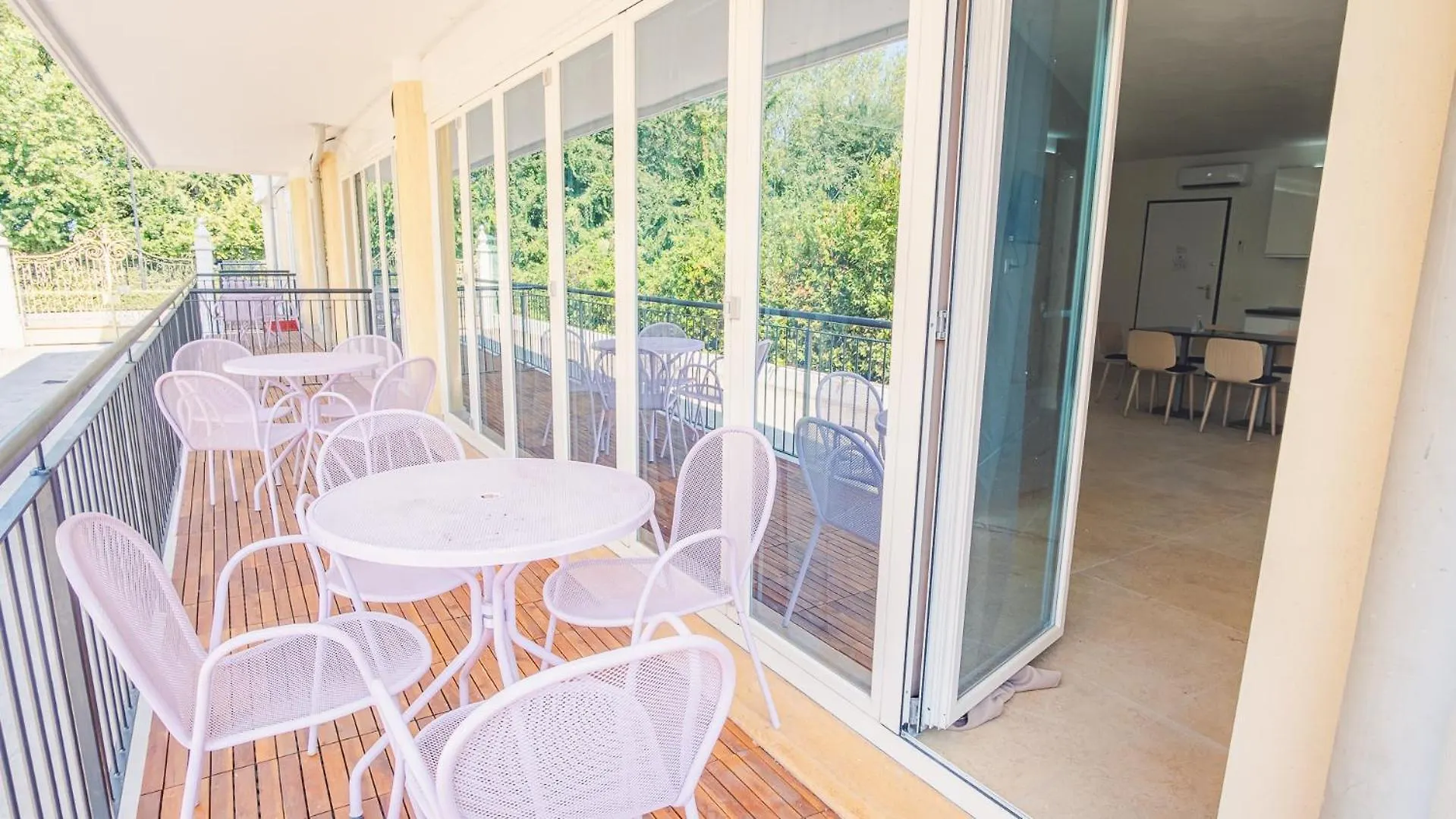 Relais Du Lac Village - Italian Homing Desenzano del Garda 0*,