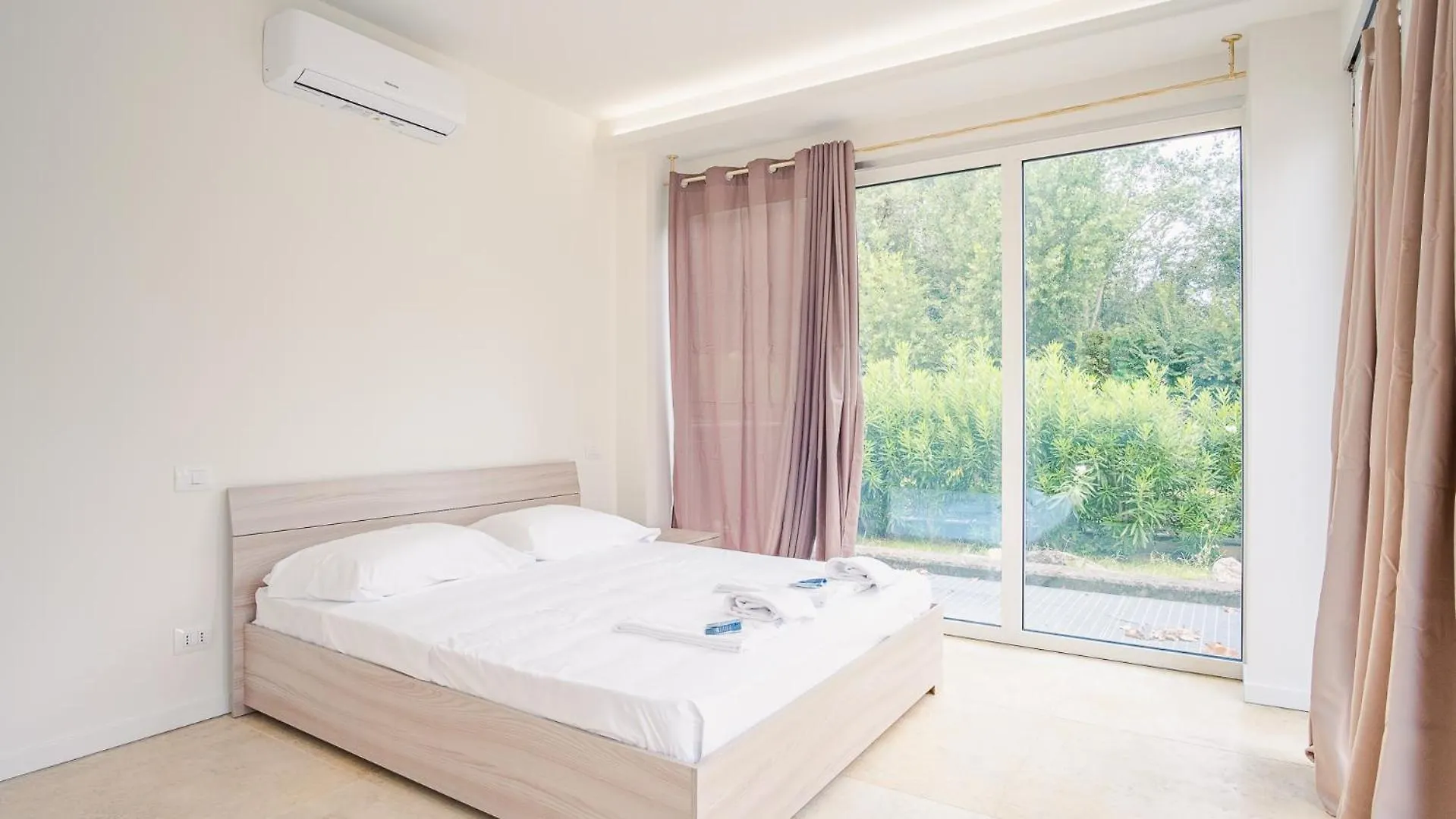 Relais Du Lac Village - Italian Homing Desenzano del Garda Apartment
