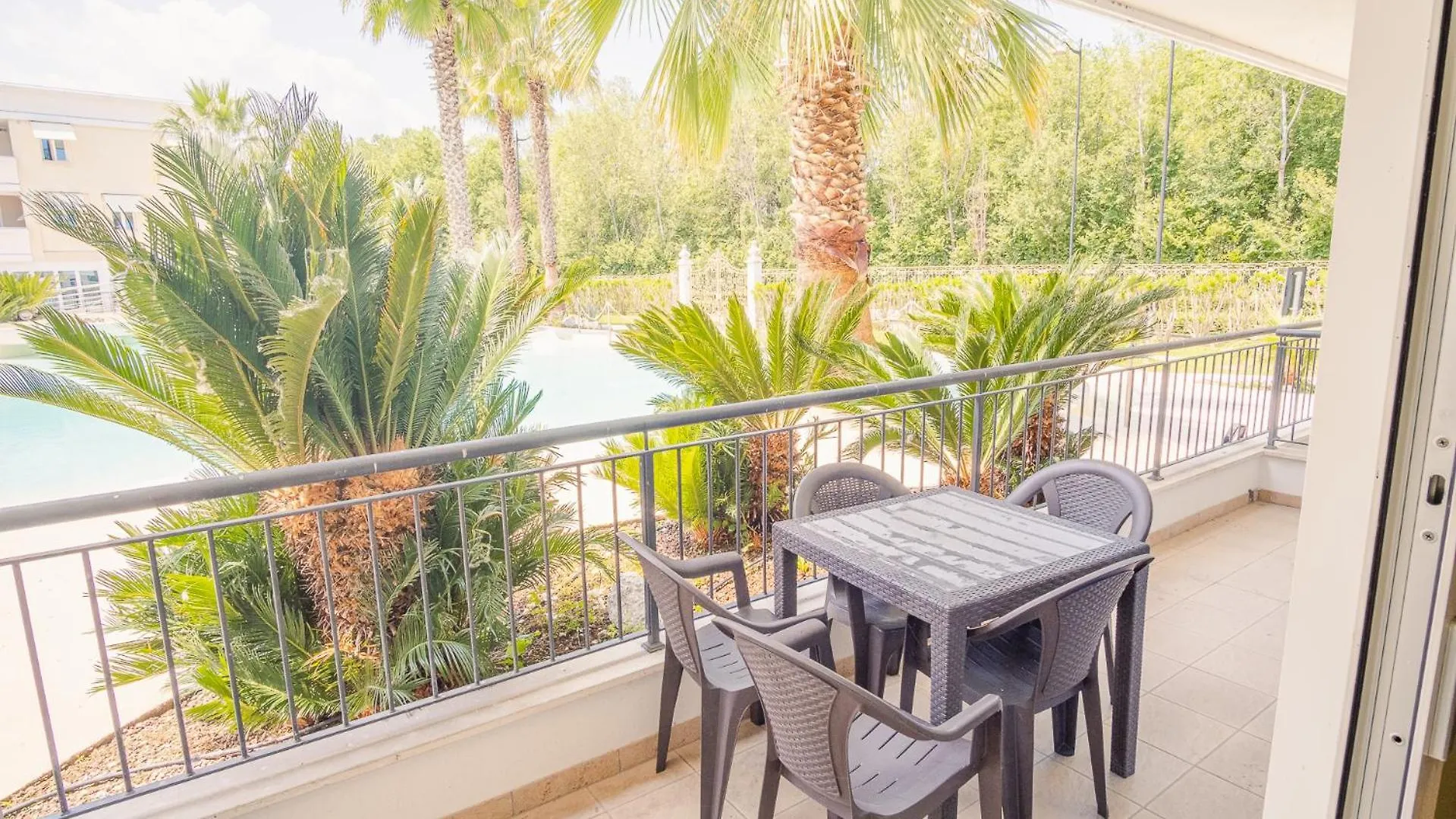 Relais Du Lac Village - Italian Homing Desenzano del Garda 0*,