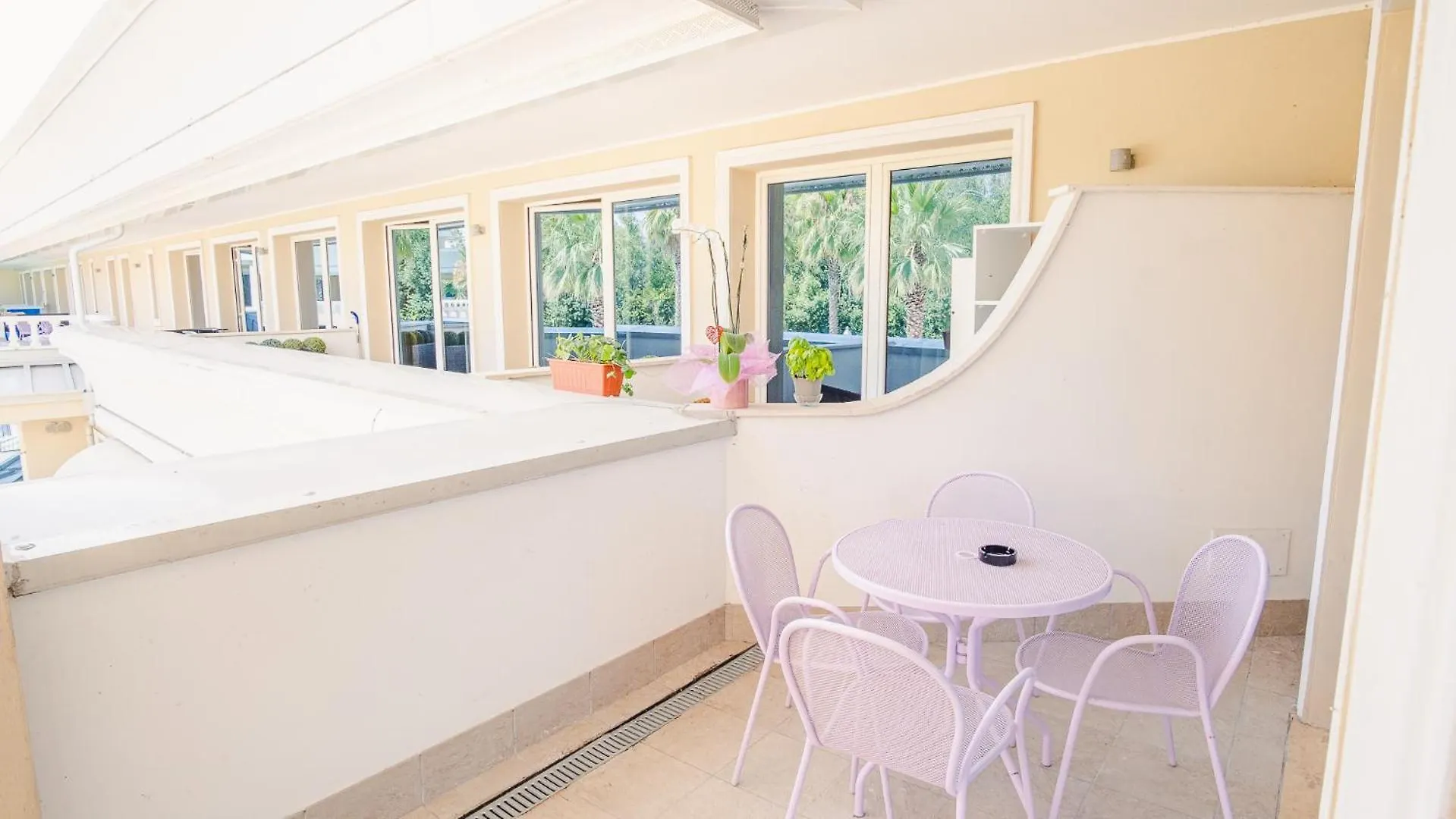 Relais Du Lac Village - Italian Homing Desenzano del Garda 0*,  Italia