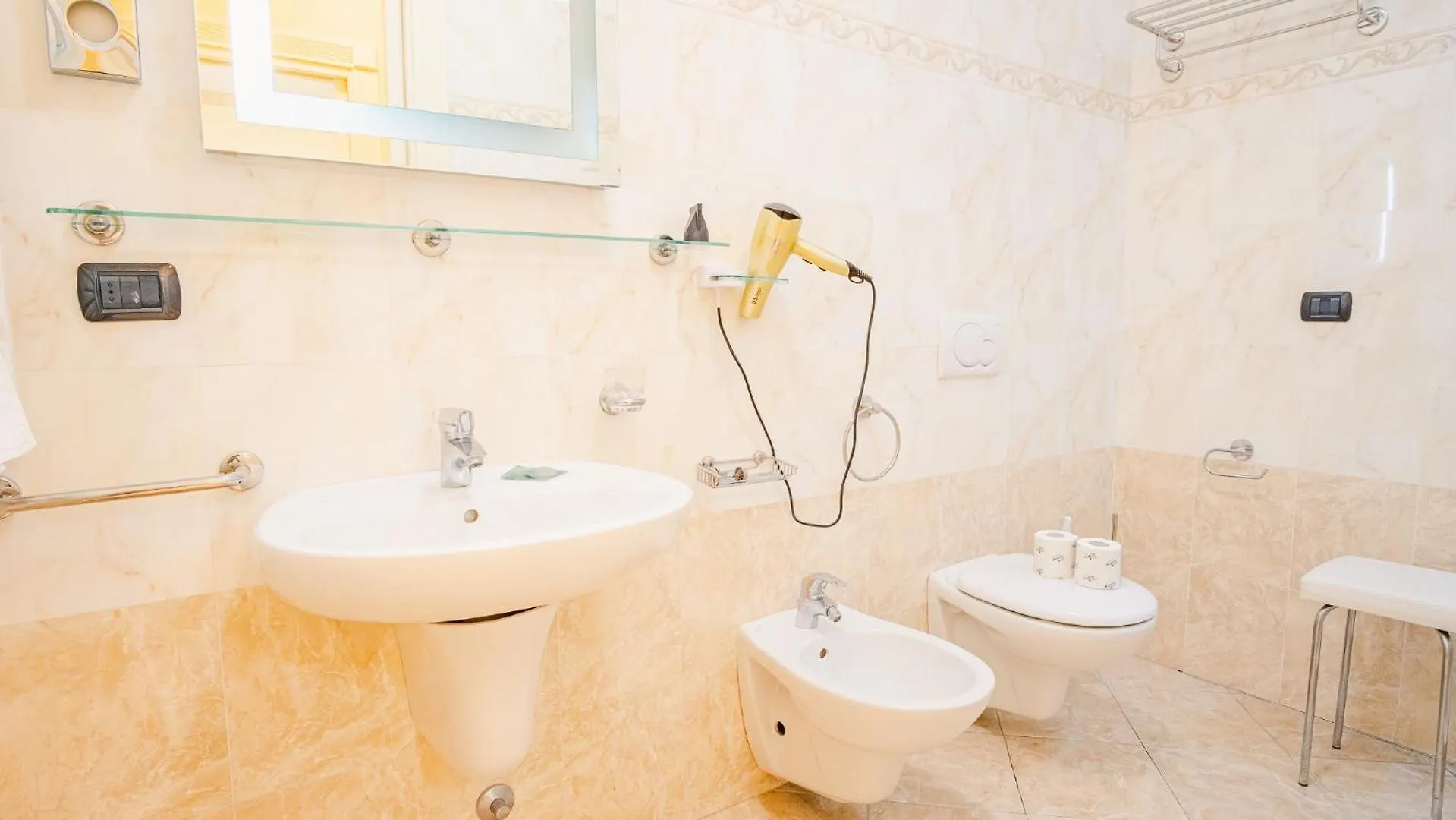 Apartamento Relais Du Lac Village - Italian Homing Desenzano del Garda Italia