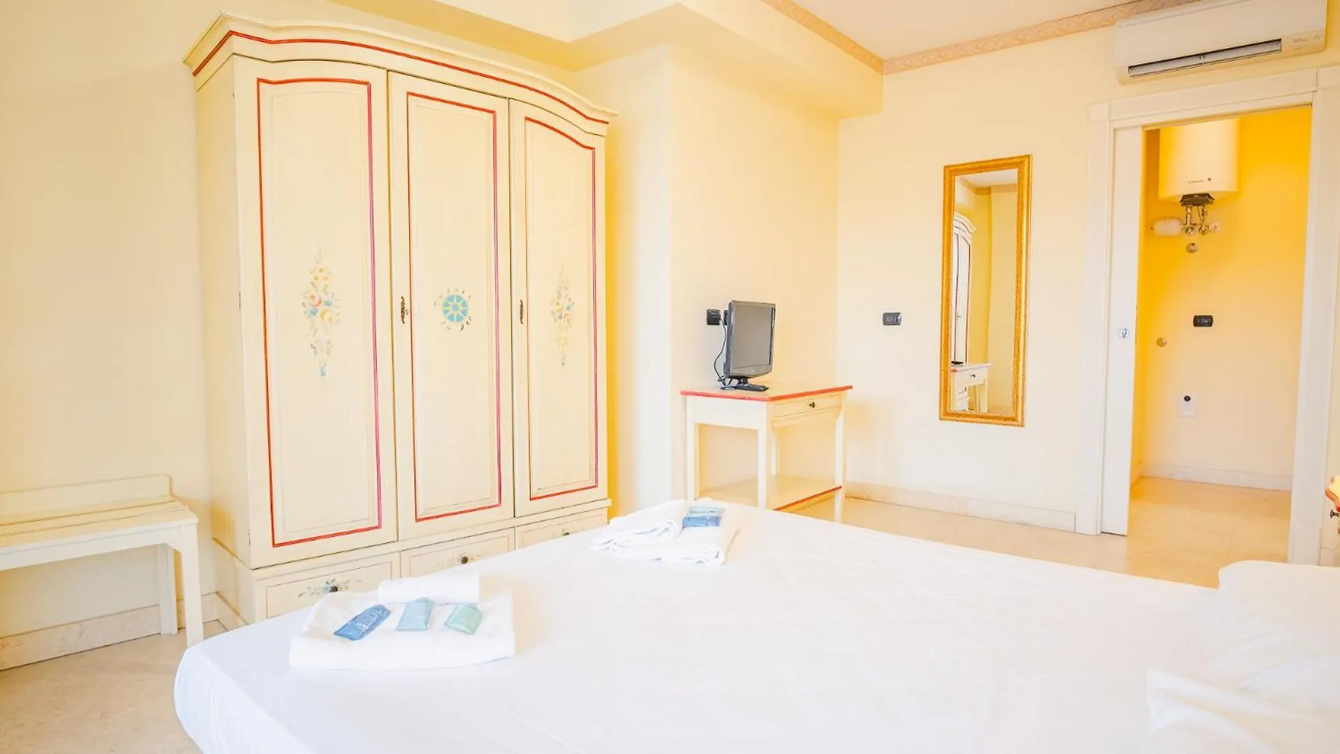 Relais Du Lac Village - Italian Homing Desenzano del Garda