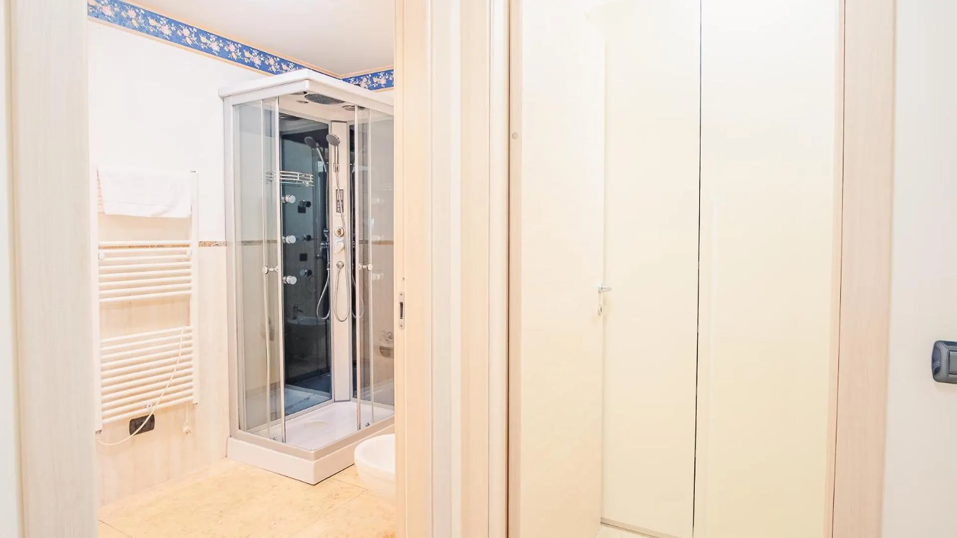Relais Du Lac Village - Italian Homing Desenzano del Garda Italia