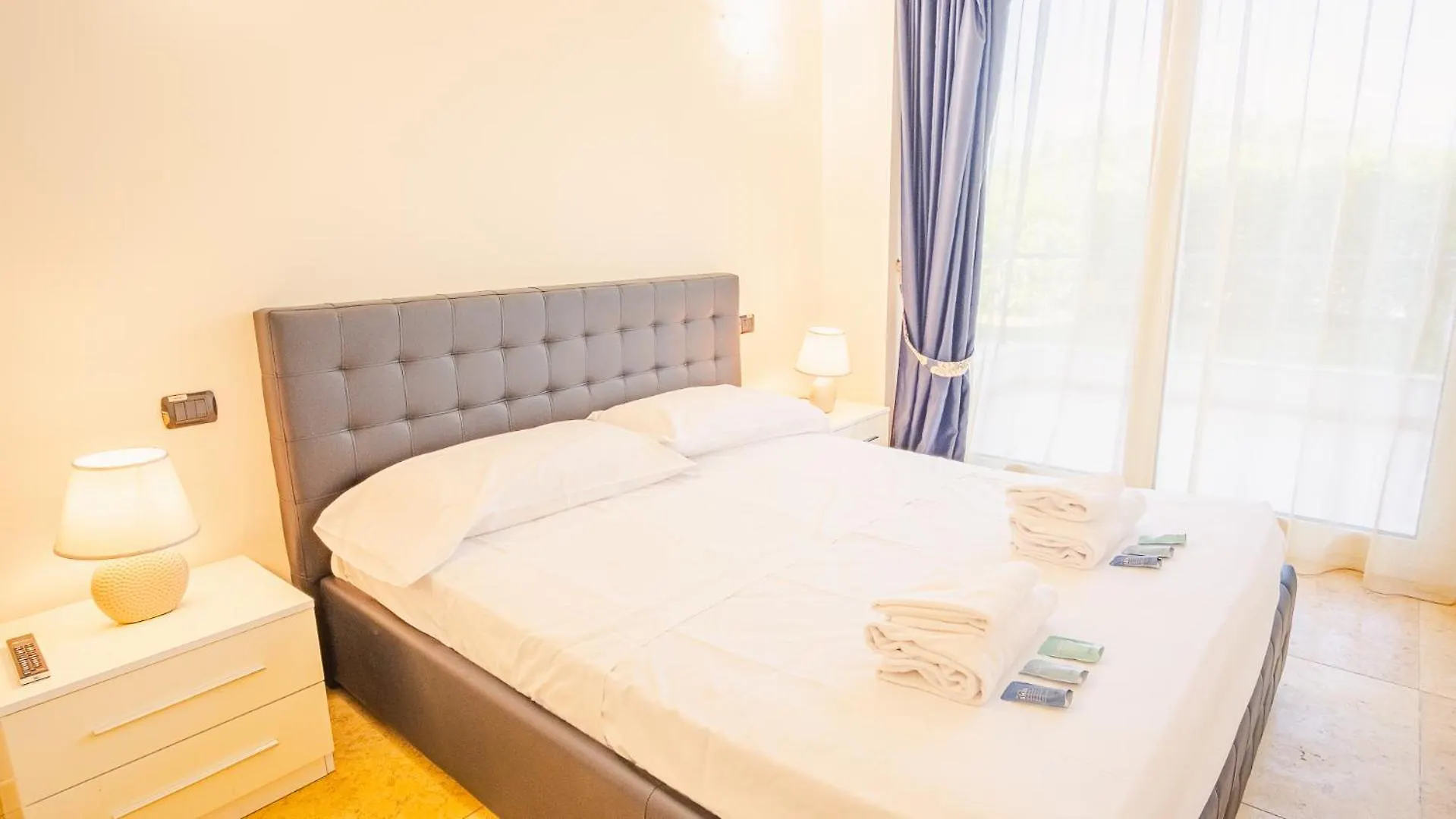 Apartamento Relais Du Lac Village - Italian Homing Desenzano del Garda
