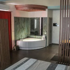Garda Fantasy - Jacuzzi Appartamento