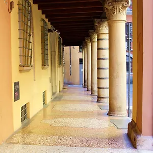 Alle Due Torri , Bologna Italia