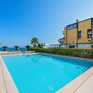 Residenza Miralago Ii By Wonderful Italy Appartamento