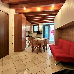 Nido Tra Castello E Casa vacanze