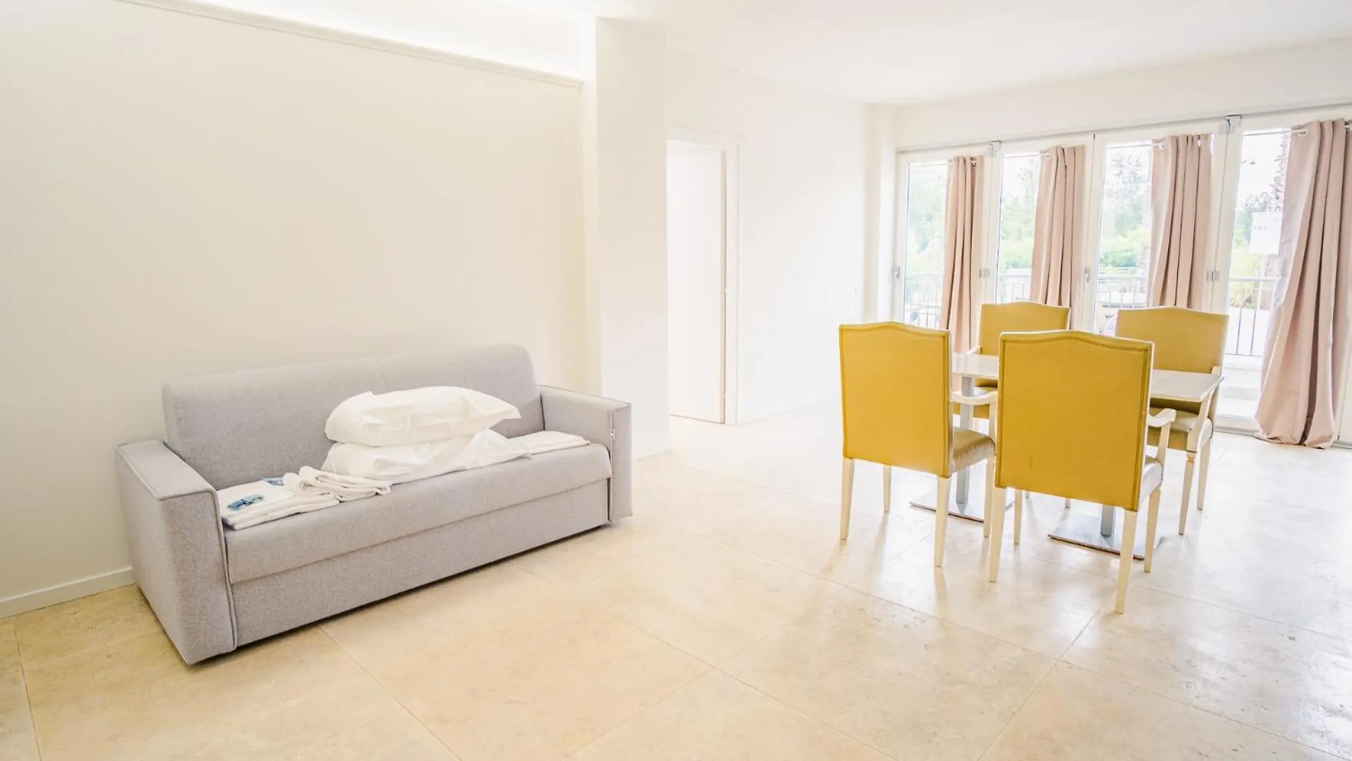 Relais Du Lac Village - Italian Homing Desenzano del Garda