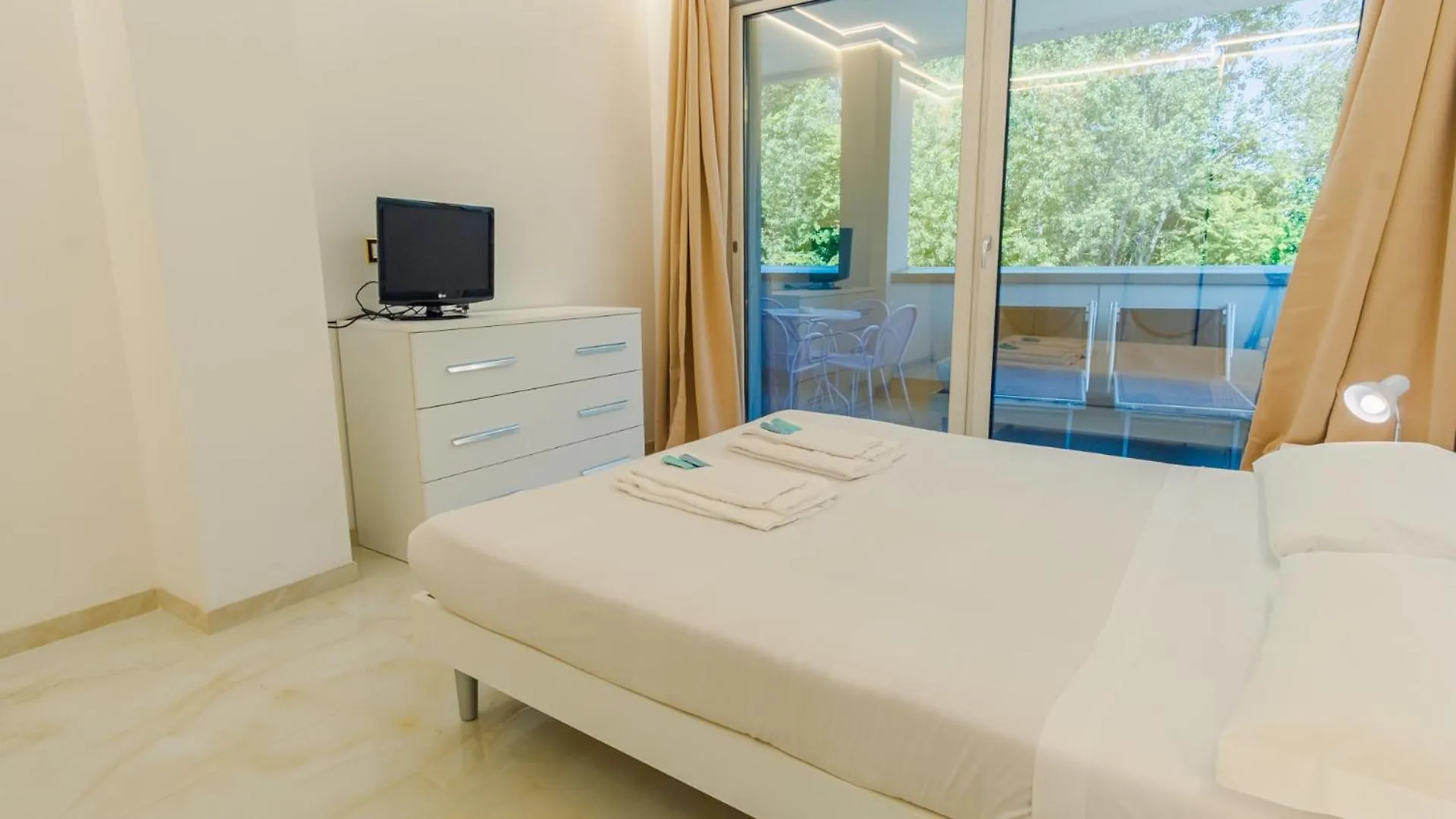 Relais Du Lac Village - Italian Homing Desenzano del Garda Apartment